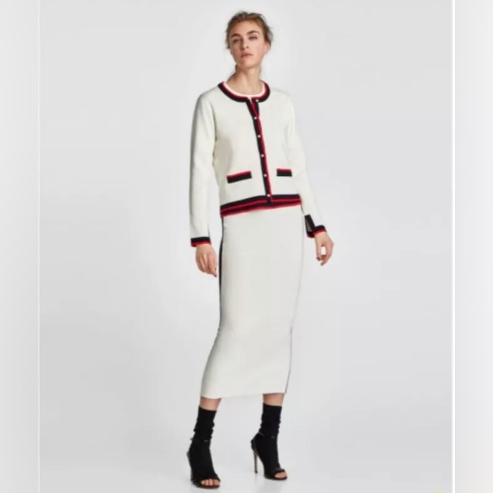 Zara White and Red Cardigan Sweater with Contrasting Trim - Picture 7 of 7